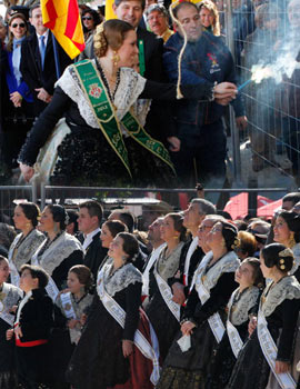 Primera Mascletá y todo el ambiente de las calles de Castellón