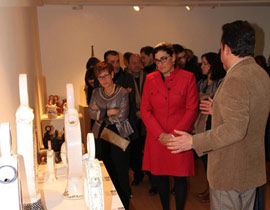 La exposición de Luis Ibáñez bate record de visitantes en su primer día de exposición pública