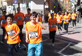 Benicàssim celebra una multitudinaria carrera “Benicursa” 2013