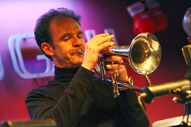 El Trío de Jacob Sacks y el trompetista Chris Kase clausuran el 16º Ciclo Avui Jazz de Vila-real