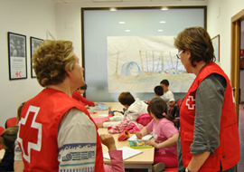 3.000 pulseras solidarias colaborarán en proyectos de acción social de Cruz Roja en Burriana