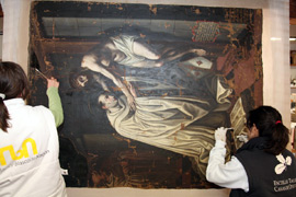 El taller de restauración de la Fundación Blasco de Alagon trabaja en la restauración del lienzo de Tronchón