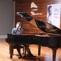 Actuación del pianista Goran Filipec
