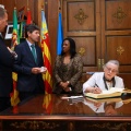 Recepción oficial a Fikile Magubane