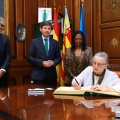 Recepción oficial a Fikile Magubane