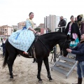 Carrera de caballos y burros