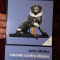 Leones contra dioses de John Müller