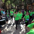 Som moltes, caminem unides