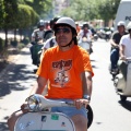 Vuelta a España en vespa con sidecar por los toros de Osborne