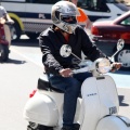 Vuelta a España en vespa con sidecar por los toros de Osborne