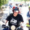 Vuelta a España en vespa con sidecar por los toros de Osborne