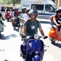 Vuelta a España en vespa con sidecar por los toros de Osborne