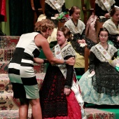 Reina infantil y corte de honor