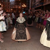 Reina infantil y corte de honor