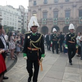 Reina infantil y corte de honor