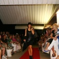 D-2, desfile moda