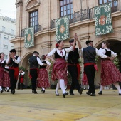 Festival de Danses