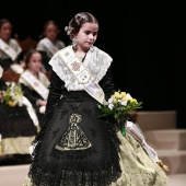 Imposición bandas reina infantil y corte de honor