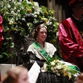 Imposición bandas reina infantil y corte de honor