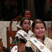 Imposición bandas reina infantil y corte de honor