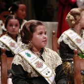 Imposición bandas reina infantil y corte de honor