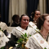 Imposición bandas a la reina de las fiestas y corte de honor