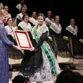 Imposición bandas a la reina de las fiestas y corte de honor