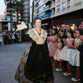 Imposición bandas a la reina de las fiestas y corte de honor