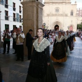 Imposición bandas a la reina de las fiestas y corte de honor