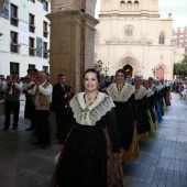 Imposición bandas a la reina de las fiestas y corte de honor