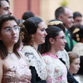 Imposición bandas a la reina de las fiestas y corte de honor