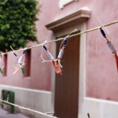 Imposición bandas a la reina de las fiestas y corte de honor