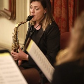 Elle Sax