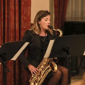 Elle Sax