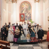 Ofrenda de flores y procesión