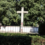 Cruz a los Caídos del parque Ribalta