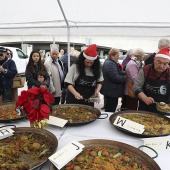 Concurso ide paella con pelotas de Navidad