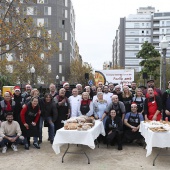 Concurso ide paella con pelotas de Navidad