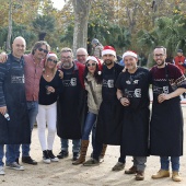 Concurso ide paella con pelotas de Navidad