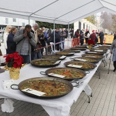 Concurso ide paella con pelotas de Navidad