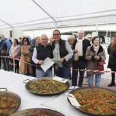 Concurso ide paella con pelotas de Navidad