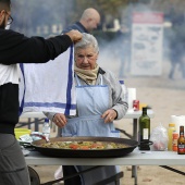 Concurso ide paella con pelotas de Navidad