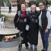 Concurso ide paella con pelotas de Navidad