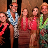 Fiesta hawaiana y rock party