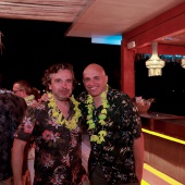 Fiesta hawaiana y rock party