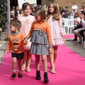 Desfile de moda infantil