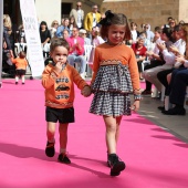 Desfile de moda infantil