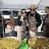 Concurso paella con pelotas de Navidad