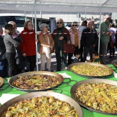 Concurso paella con pelotas de Navidad