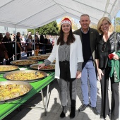 Concurso paella con pelotas de Navidad